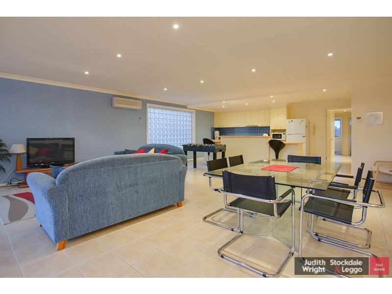 23/15-16 The Esplanade, Cowes VIC 3922