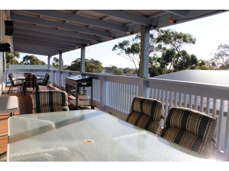 2 Rita Ave, Cowes VIC 3922