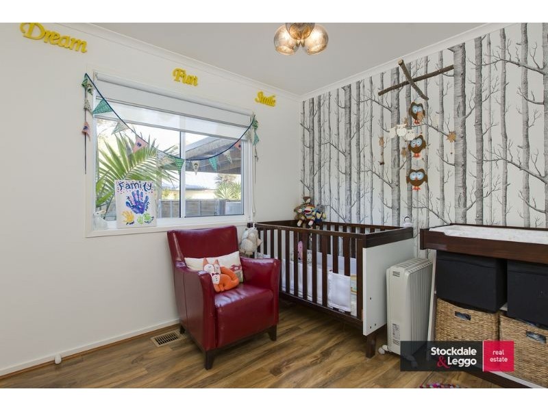 5 Holiday Court, Cowes VIC 3922