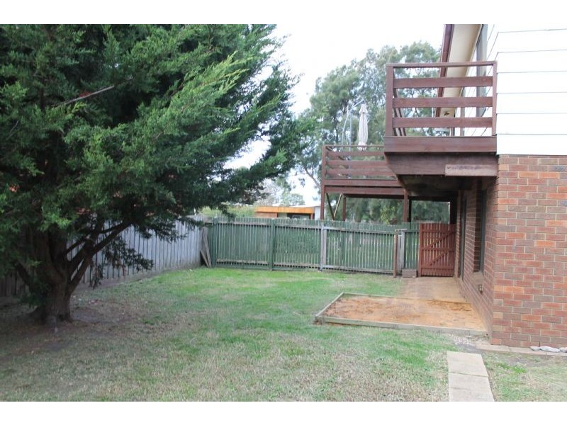 28 Raywood Avenue, Cowes VIC 3922