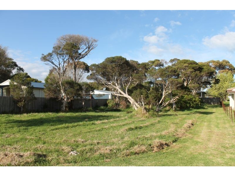 27 Koala Street, Cowes VIC 3922
