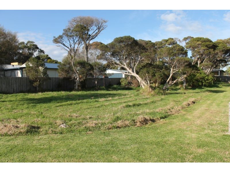 27 Koala Street, Cowes VIC 3922