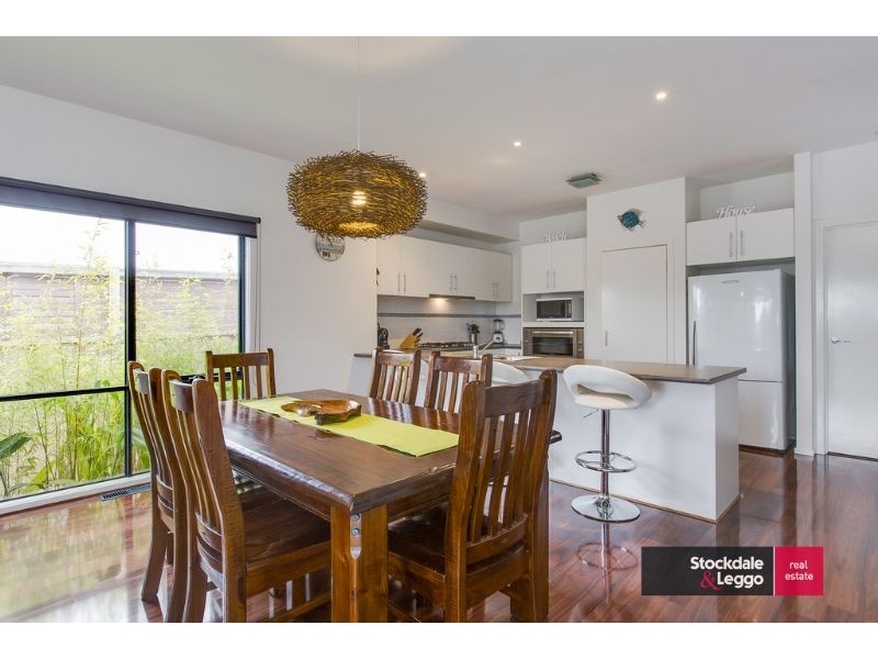 8 Boobook Grove, Cowes VIC 3922