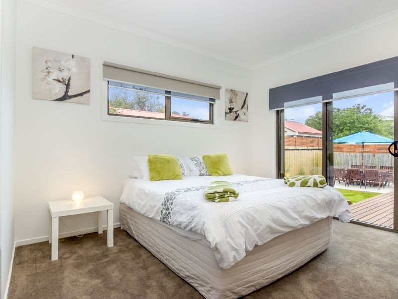 2/148 Church Street, Cowes VIC 3922