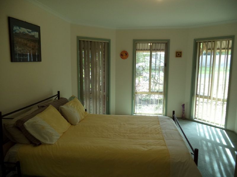 4 Collins Street, Silverleaves VIC 3922