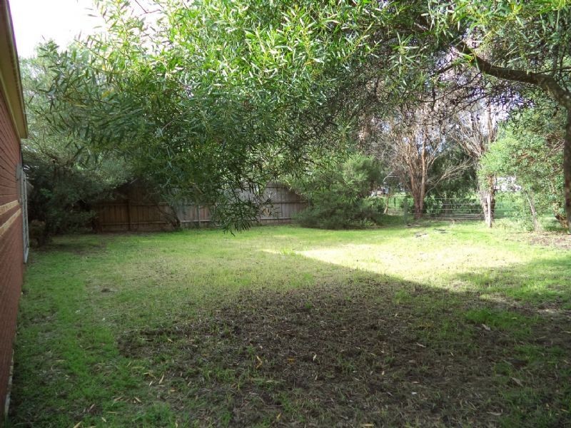 4 Collins Street, Silverleaves VIC 3922