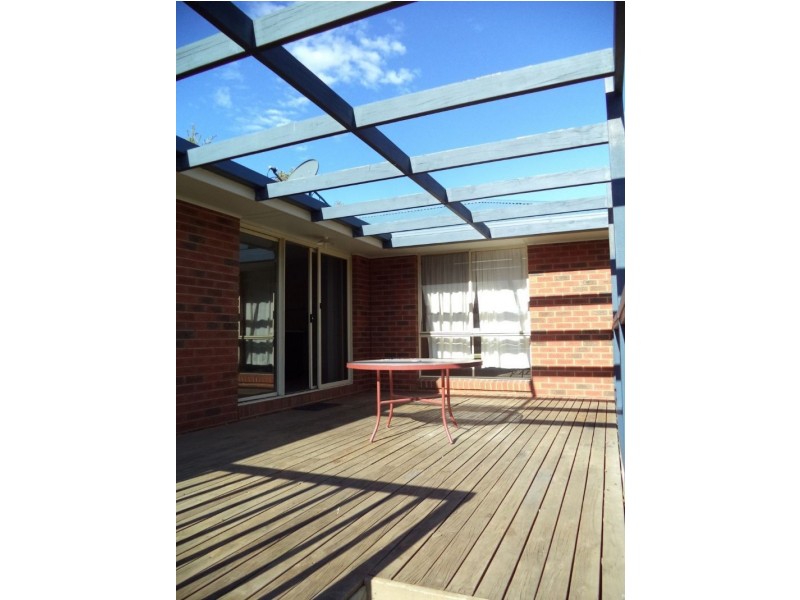 4 Waratah Close, Cowes VIC 3922