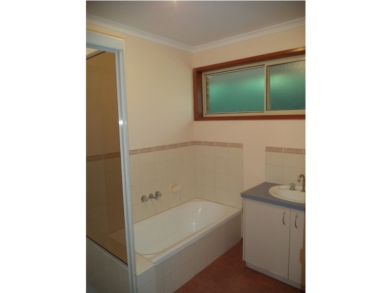 4 Waratah Close, Cowes VIC 3922