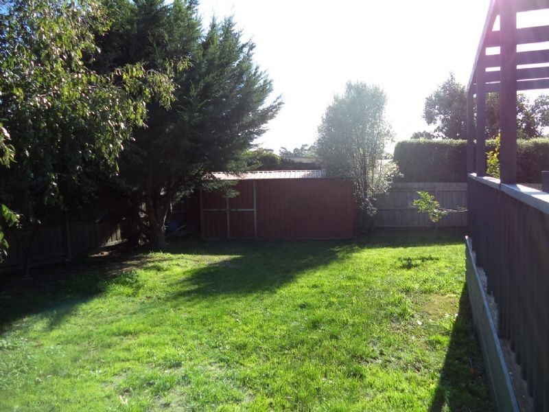 4 Waratah Close, Cowes VIC 3922