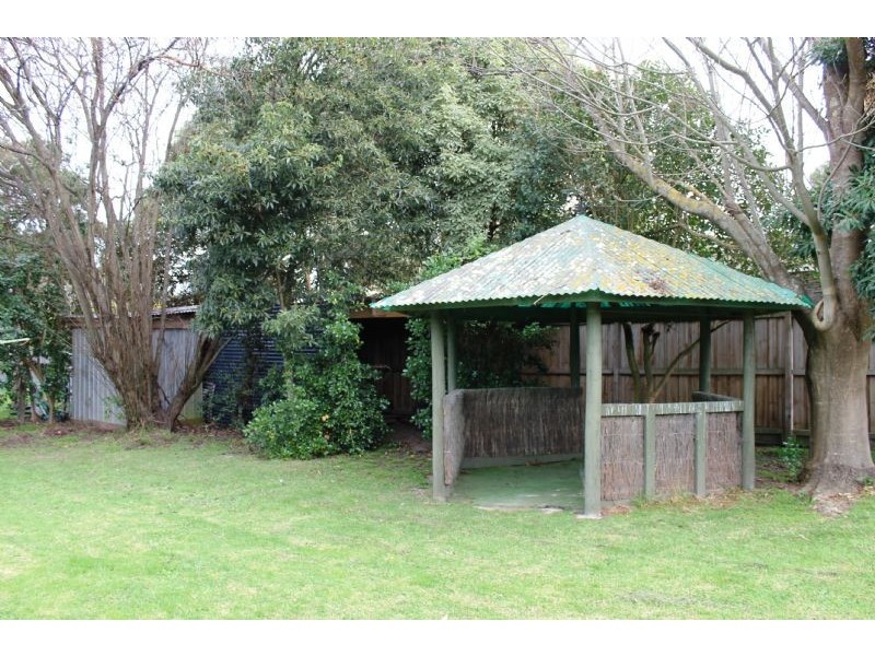 24 Mchaffie Drive, Cowes VIC 3922