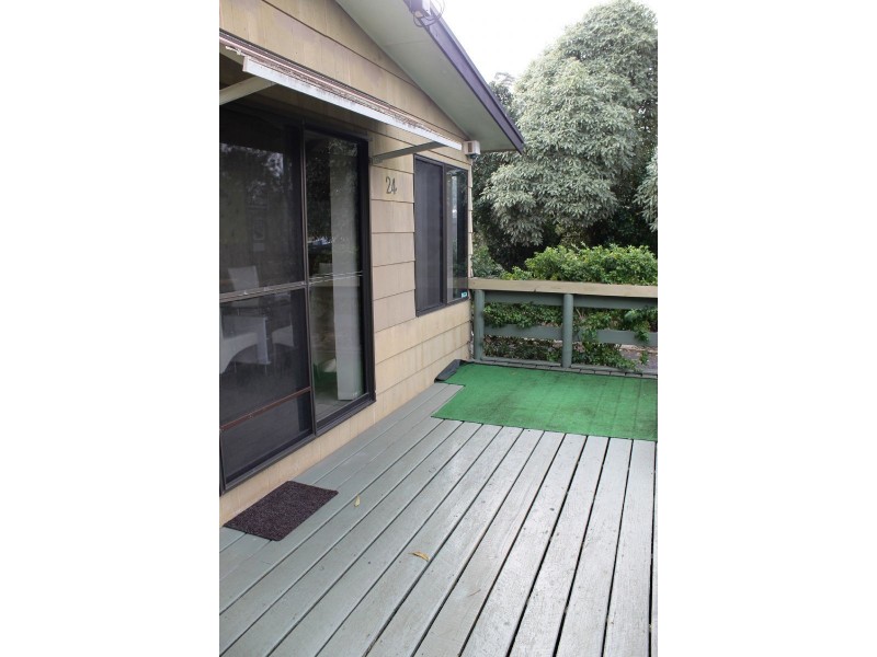 24 Mchaffie Drive, Cowes VIC 3922