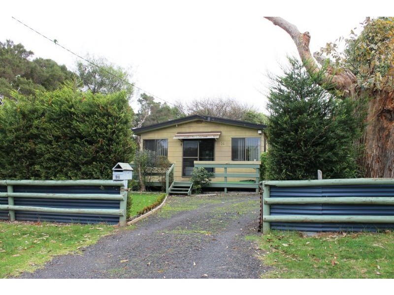 24 Mchaffie Drive, Cowes VIC 3922