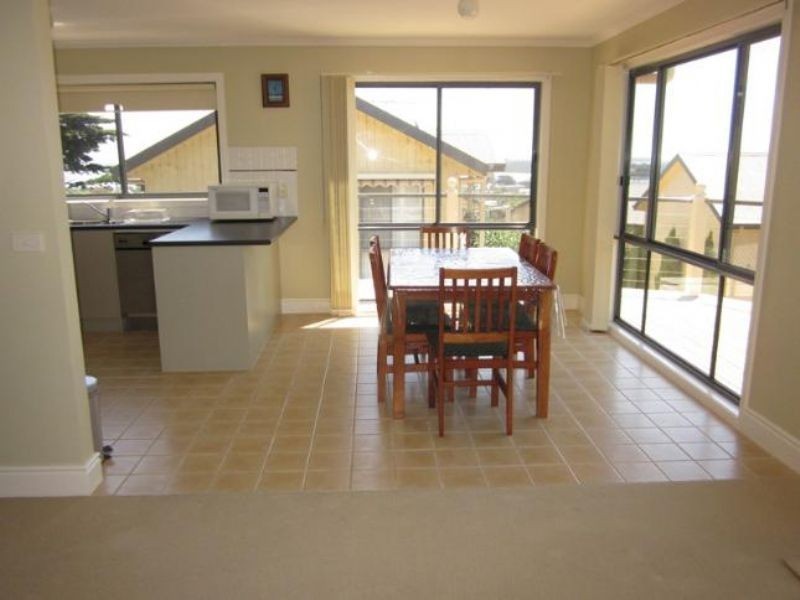 6/39-41 Panorama Drive, San Remo VIC 3925