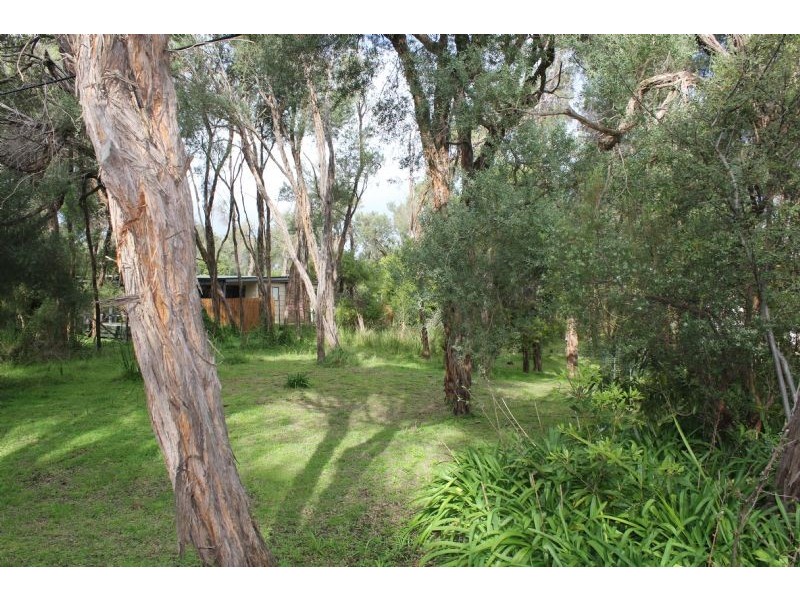 66 Bruce Road, Silverleaves VIC 3922