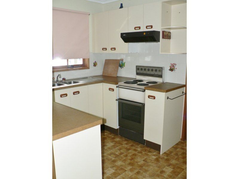 2 Darryl Court, Cowes VIC 3922
