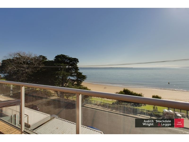13/15-16 The Esplanade, Cowes VIC 3922