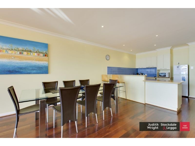 13/15-16 The Esplanade, Cowes VIC 3922