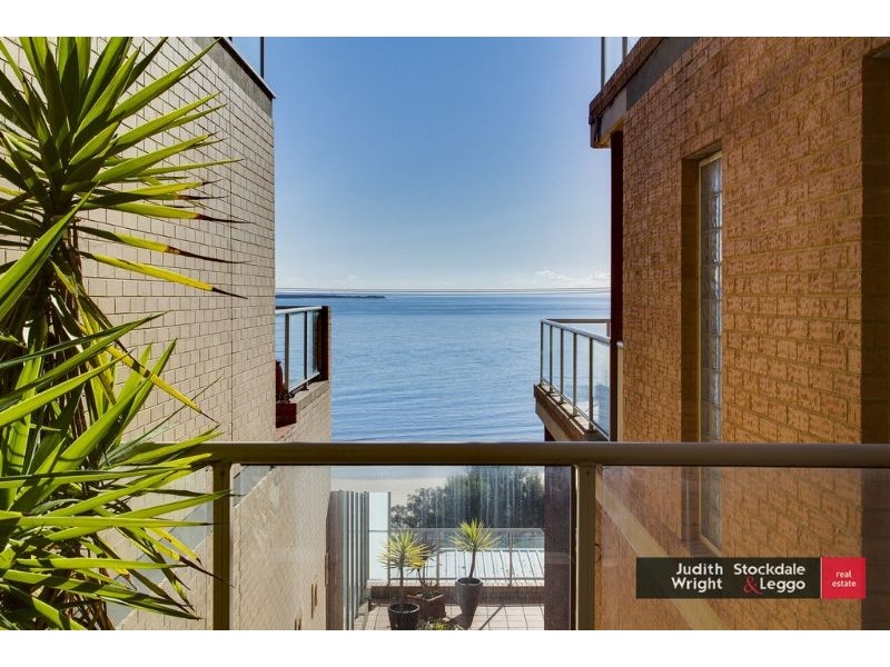 13/15-16 The Esplanade, Cowes VIC 3922