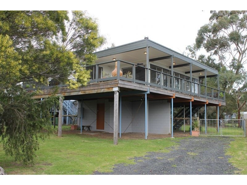10 Aloha Drive, Ventnor VIC 3922