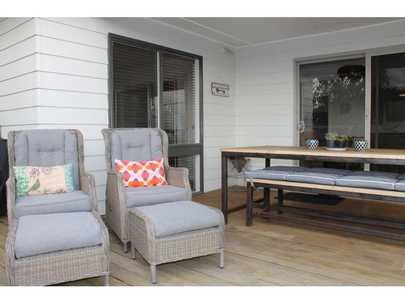 10 Aloha Drive, Ventnor VIC 3922