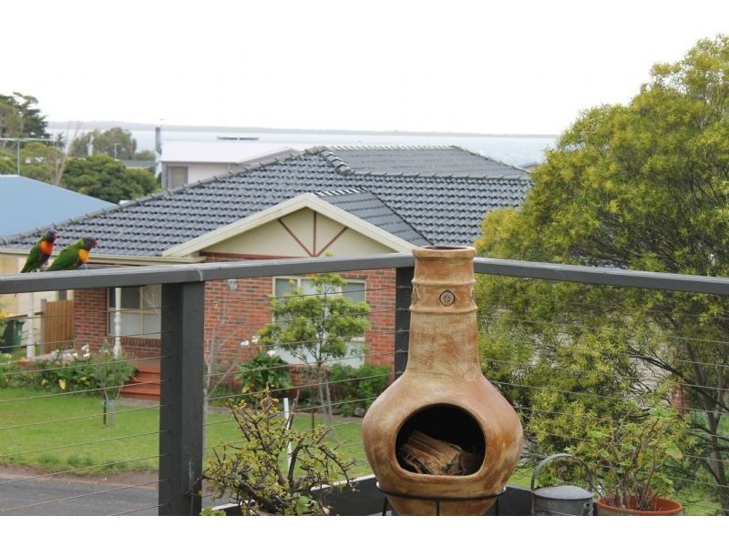 10 Aloha Drive, Ventnor VIC 3922