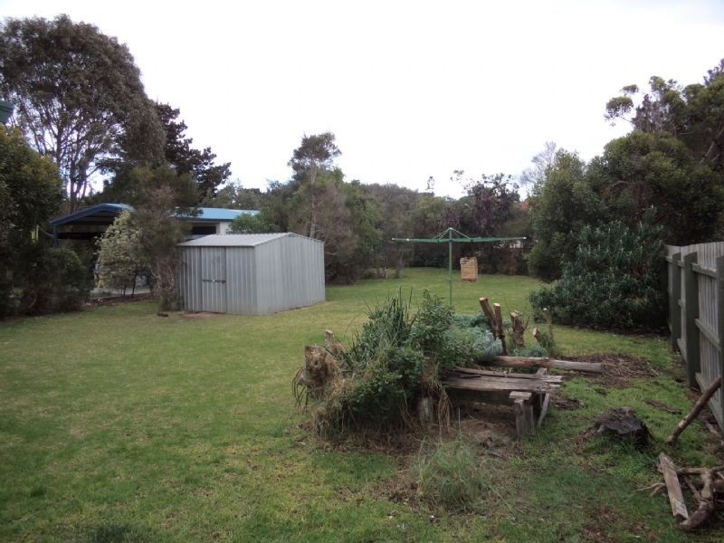 14 Dolphin Drive, Smiths Beach VIC 3922