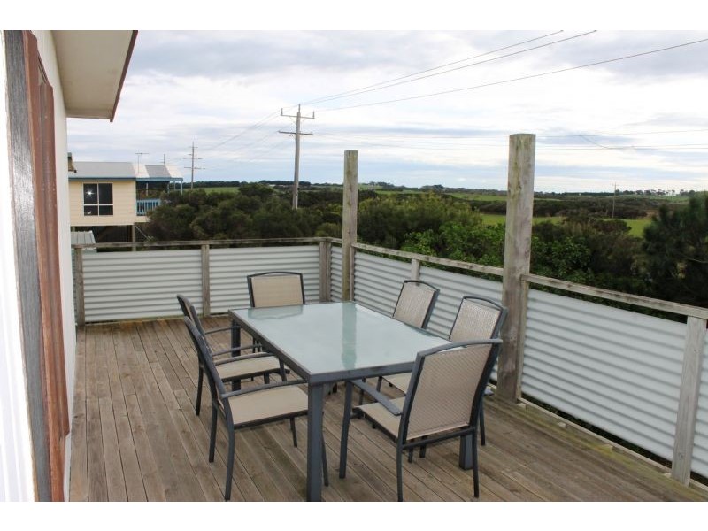 145 Phillip Island Road, Surf Beach VIC 3922