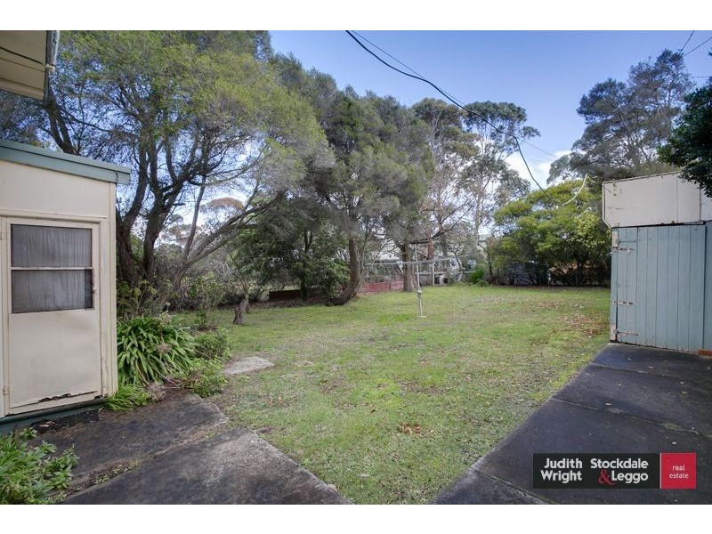 14 Cornwall Avenue, Cowes VIC 3922