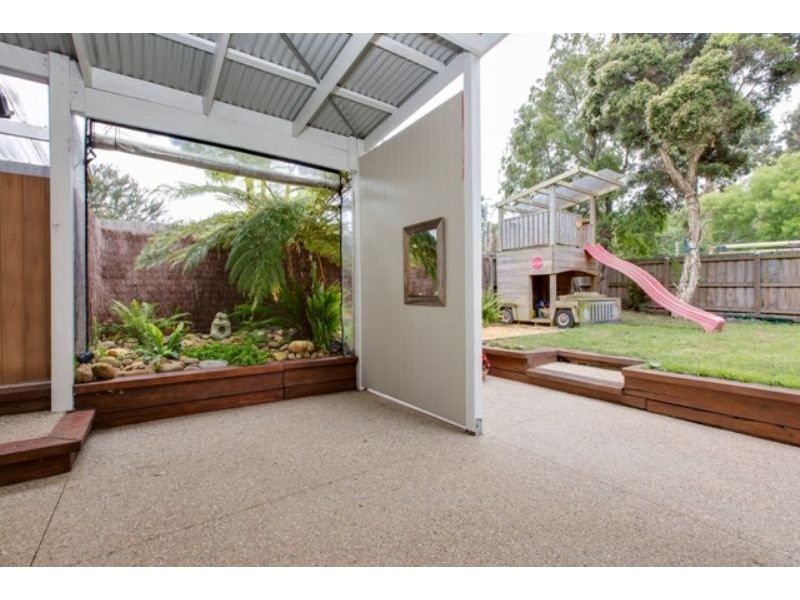 2 Hastings Street, Rhyll VIC 3923