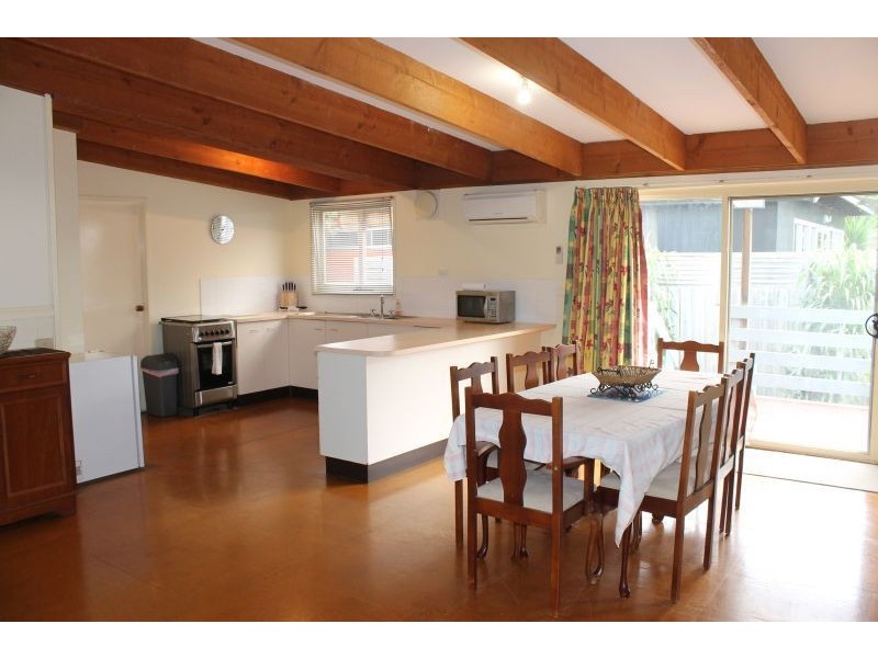 34 Galleon Cresent, Sunset Strip VIC 3922