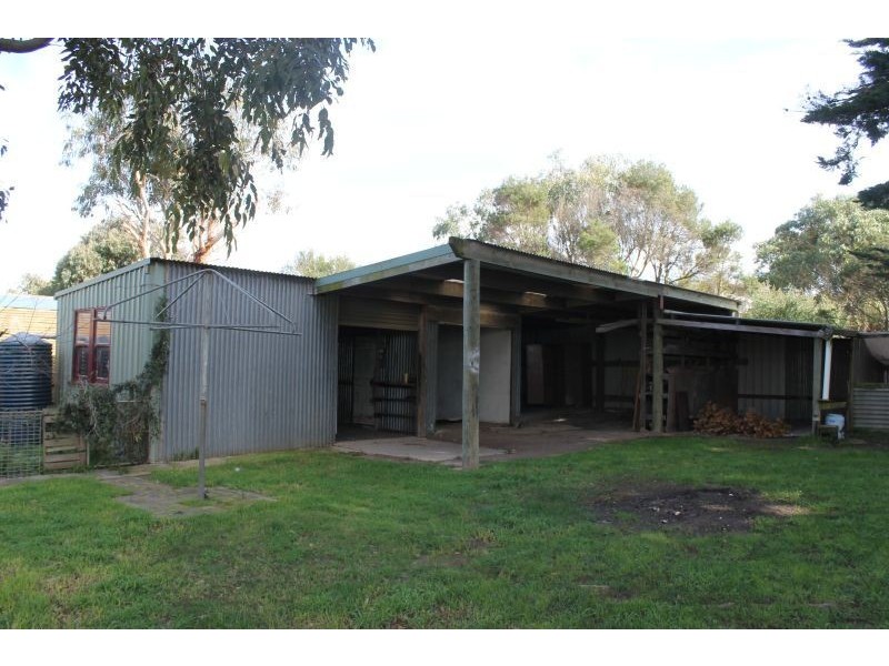 8 Gemma Street, Sunderland Bay VIC 3922