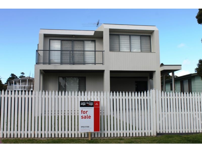 7 Boonderabbi Way, Cowes VIC 3922