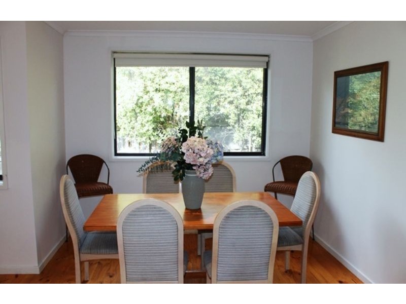 70 Hobsons Parade, Cowes VIC 3922
