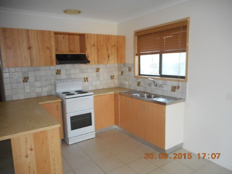 41 Pine Avenue, Cowes VIC 3922