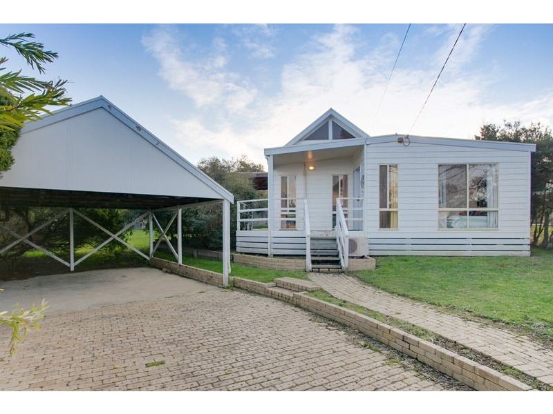 11 Evenglow Court, Smiths Beach VIC 3922