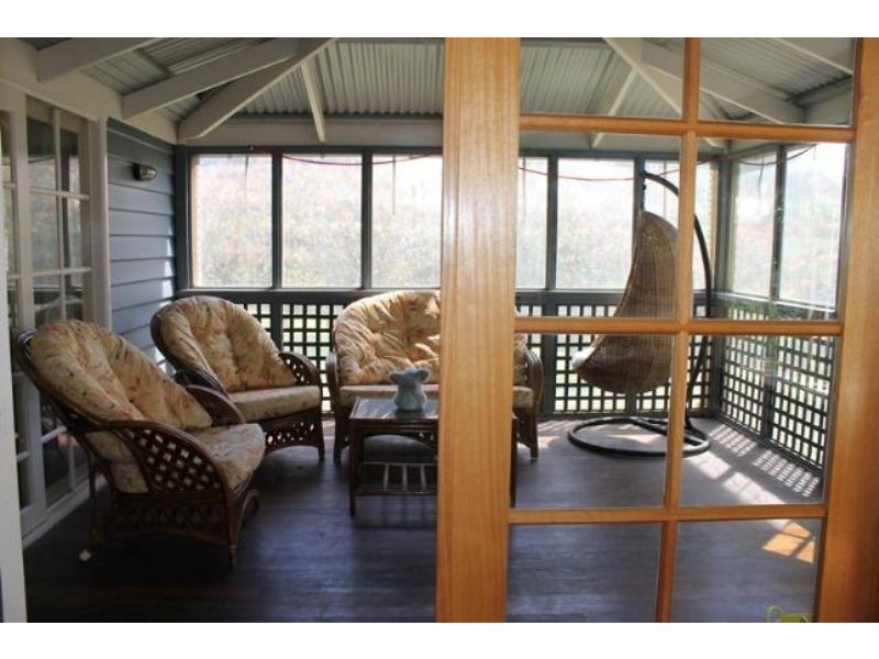 16 Hereward Close, Cowes VIC 3922