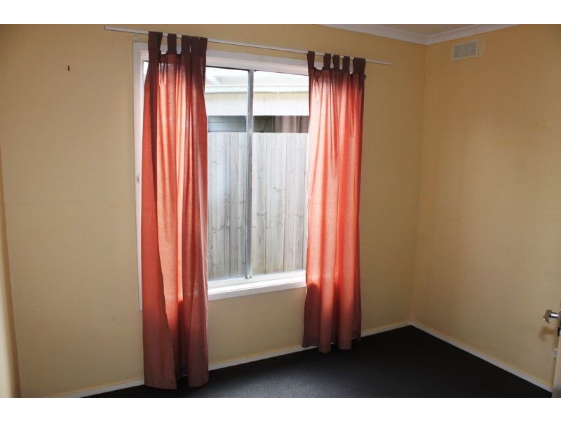 6 St Georges Road, Cowes VIC 3922