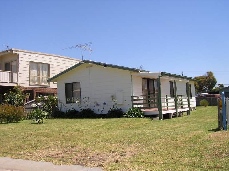 26 Pinedale Avenue, Cape Woolamai VIC 3925