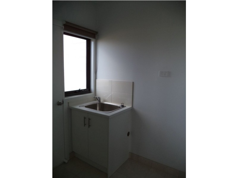 18 Echidna Grove, Cowes VIC 3922