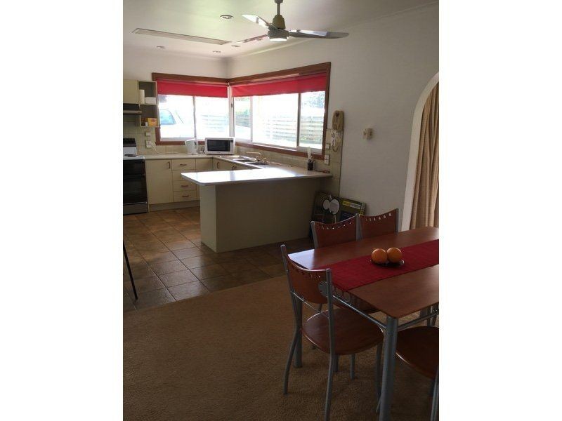 6 Monash Avenue, Cowes VIC 3922