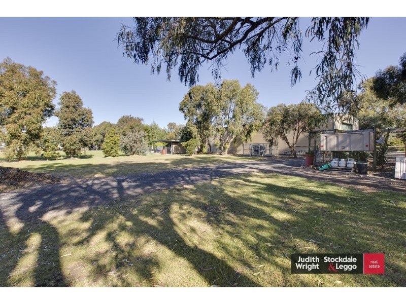 32 Jeury Court, Cowes VIC 3922