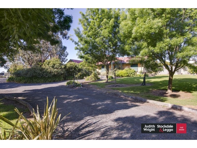 32 Jeury Court, Cowes VIC 3922