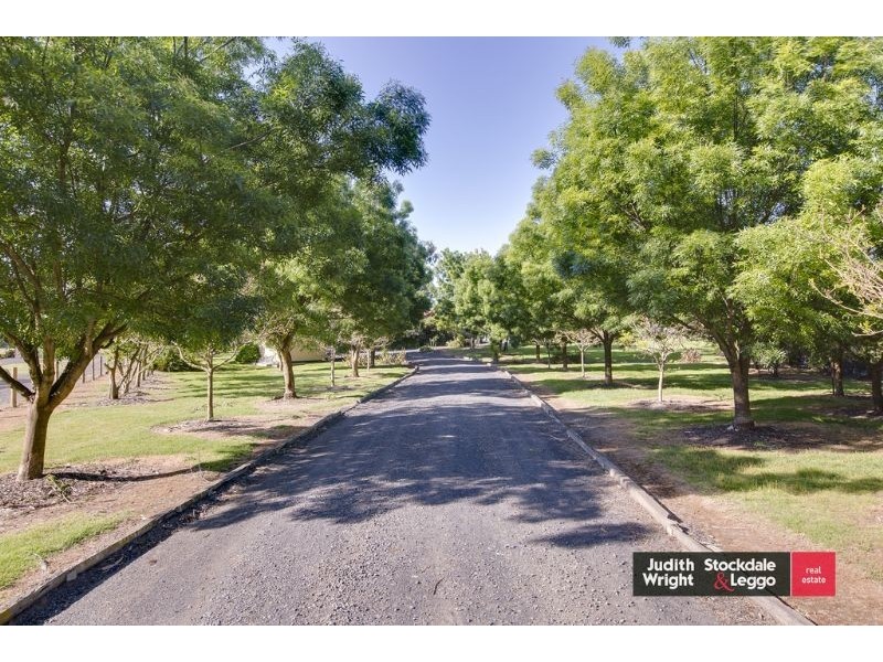 32 Jeury Court, Cowes VIC 3922