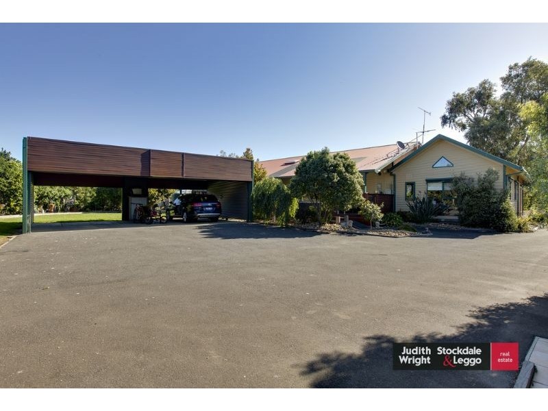 32 Jeury Court, Cowes VIC 3922