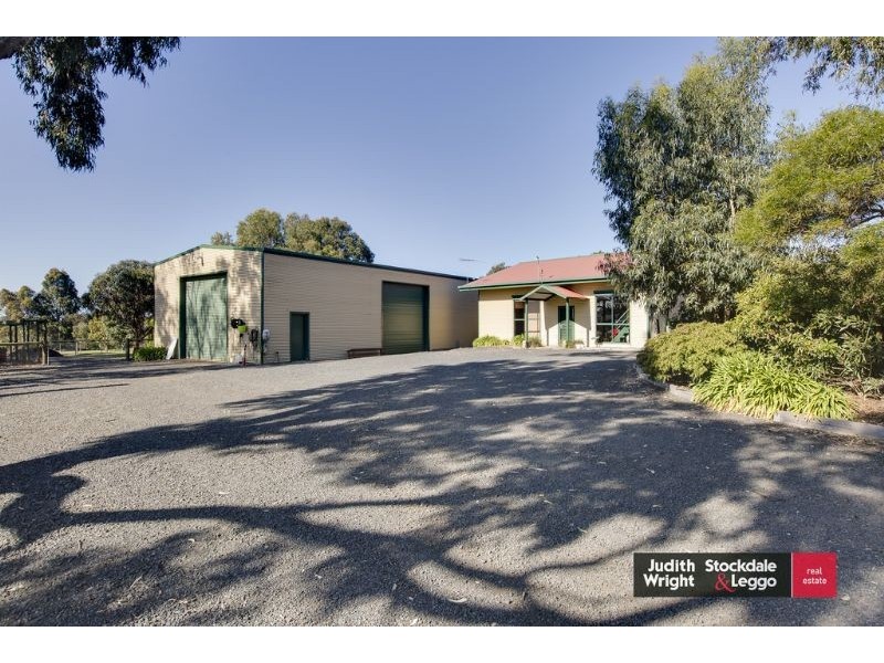 32 Jeury Court, Cowes VIC 3922