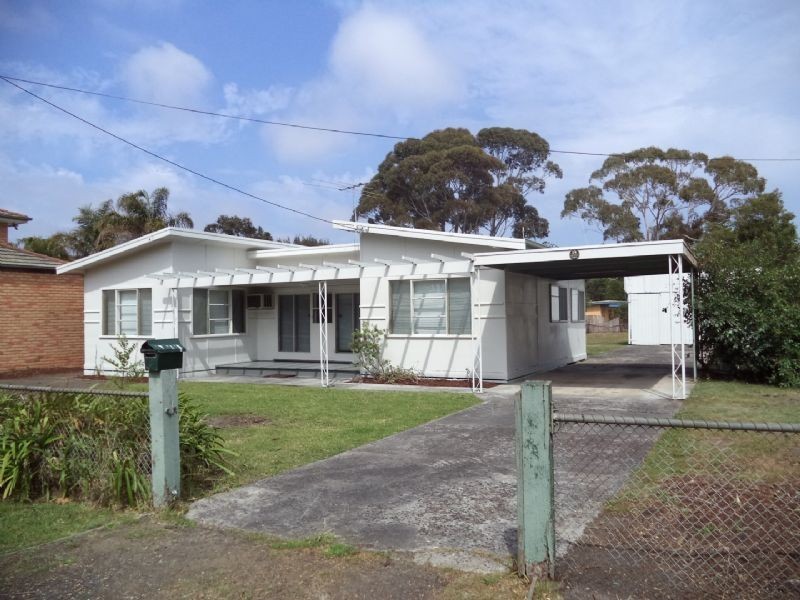 14 Cornwall Avenue, Cowes VIC 3922