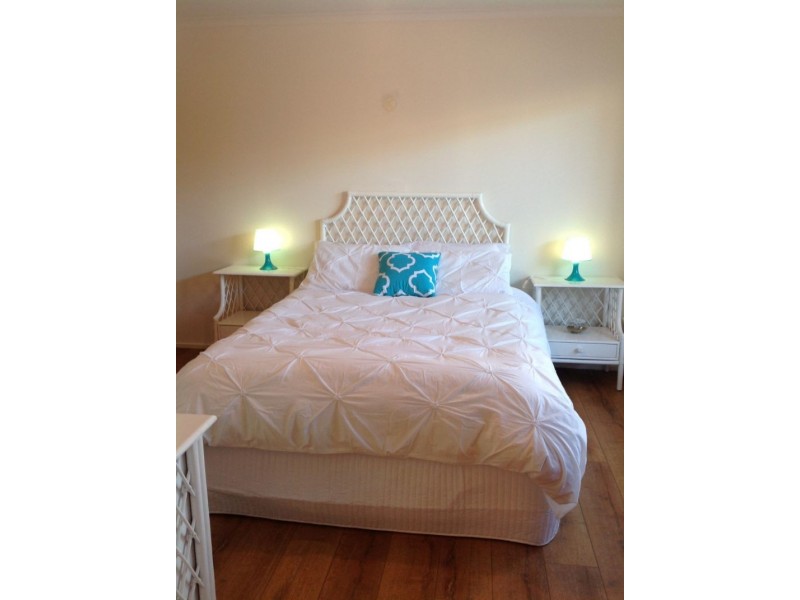 4 Hallway Drive, Wimbledon Heights VIC 3922