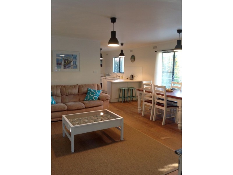 4 Hallway Drive, Wimbledon Heights VIC 3922