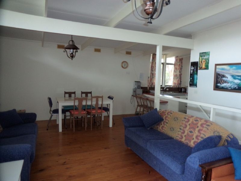 372 Church Street, Cowes VIC 3922