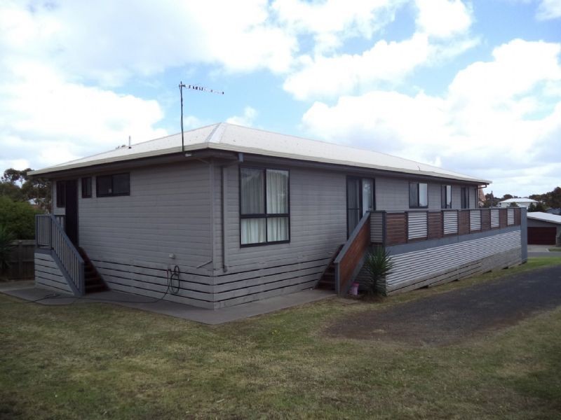 53 Norman Drive, Cowes VIC 3922